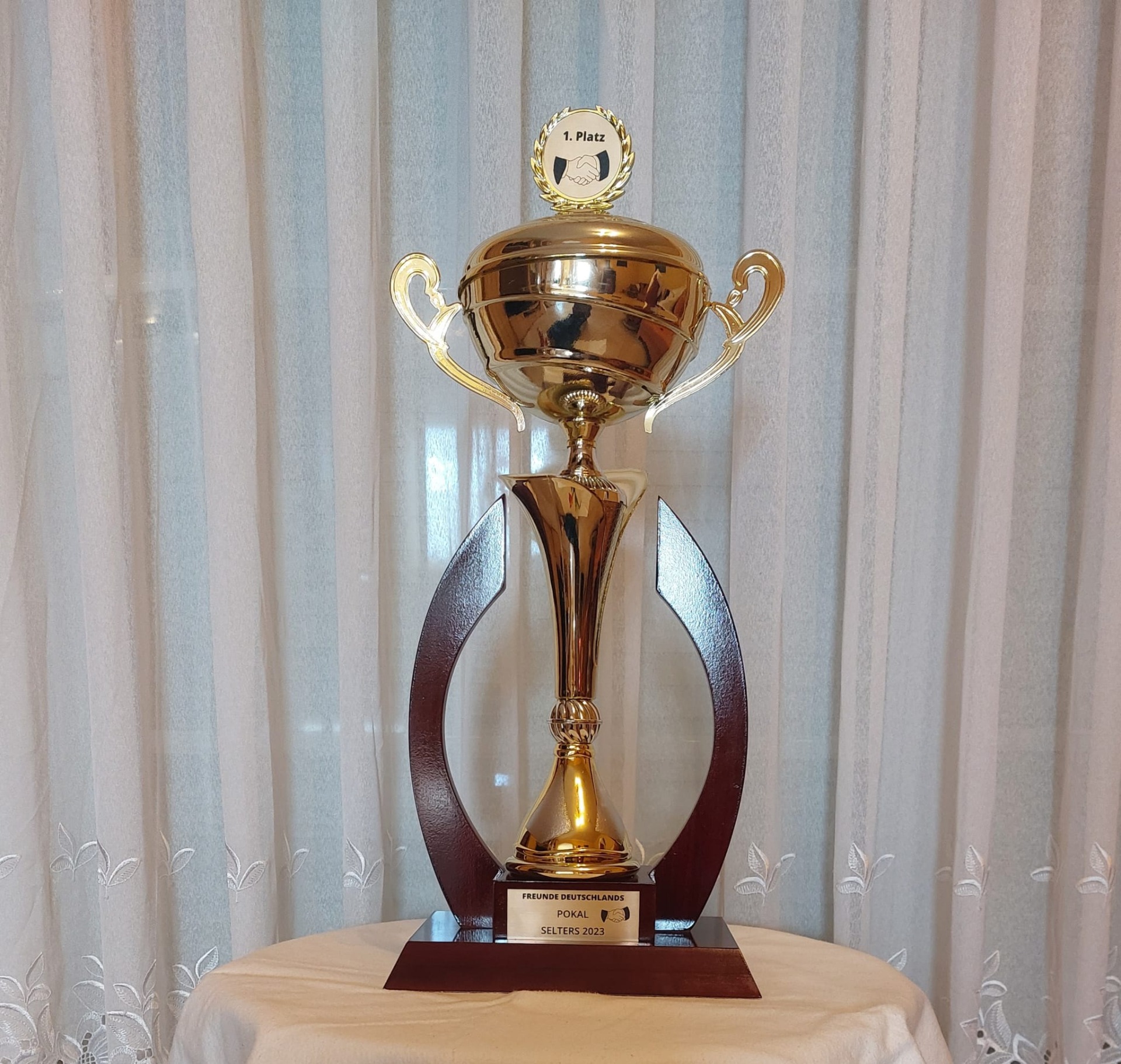 Am 27. Juni geht es wieder los – der Freunde Deutschlands-Tag mit spannenden Fußballspielen und tollen Preisen wie Pokalen und Medaillen!